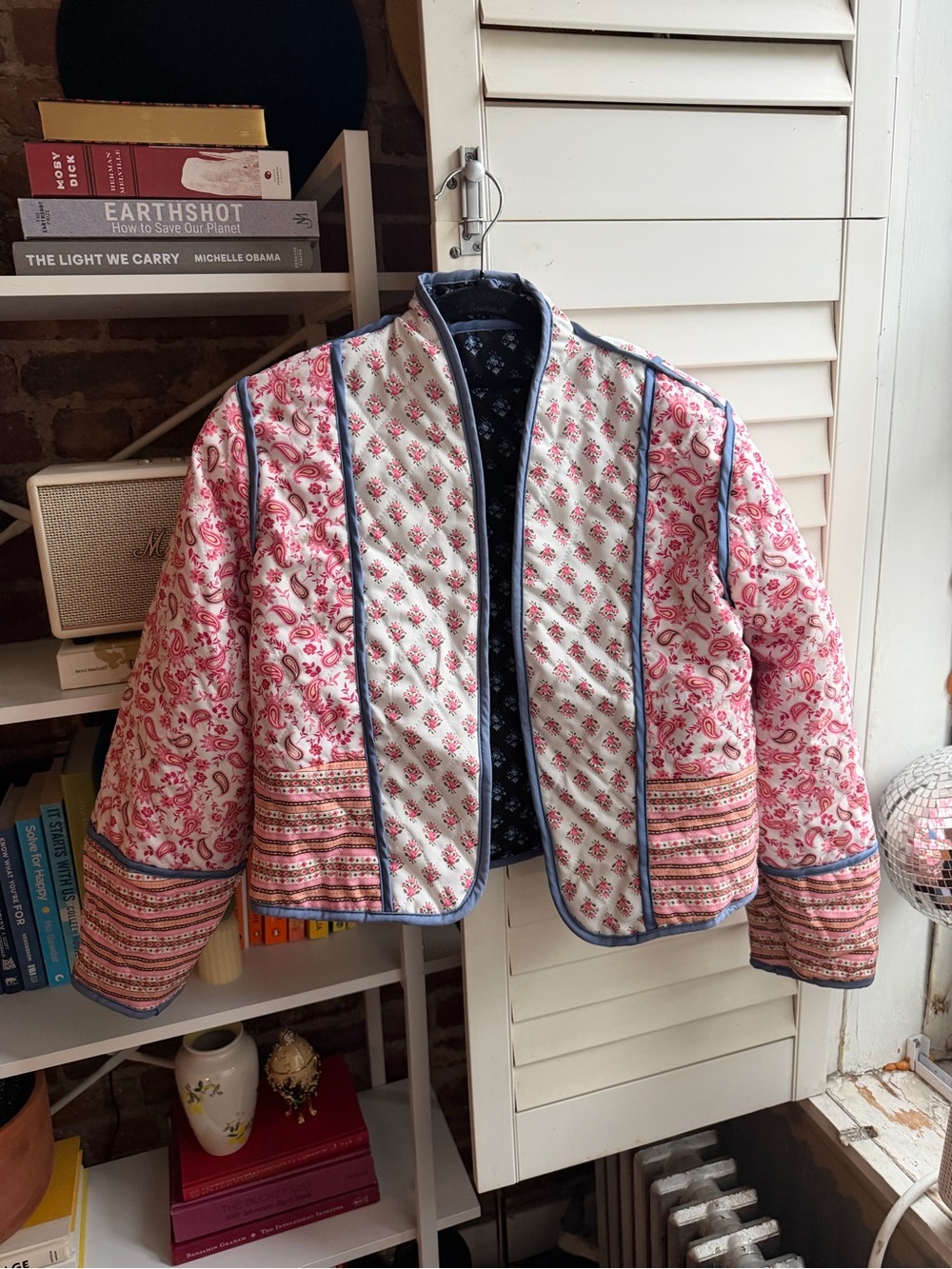 Blue Patterned Quilted Crop Jacket - Picture 3 of 3
